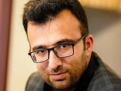 یک فعال حوزه رسانه و ارتباطات  مطرح کرد :   روابط عمومی منتقد به مراتب صادق تر و کارآمدتر از روابط عمومی مدیحه سراست / دولت پزشکیان از ضعف روابط عمومی در دولت روحانی درس عبرت بگیرد