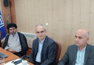 رئیس دانشگاه علوم پزشکی مازندران خواستار بازنگری در آییننامههای پژوهشی شد