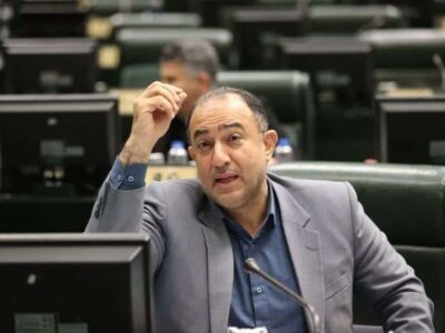 فاطمی در نطق میان دستور: فعالان بخش خصوصی در دالان‌های تنگ و تاریک بروکراسی اداری گرفتار شده‌اند