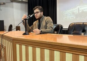 یک دانشجو قائمشهری در گفتگو با گزارشگر مطرح کرد :   جنبش های دانشجویی نباید هیچ‌گاه از جوهره آرمان‌گرایی و مطالبه‌گری خود دور شوند.