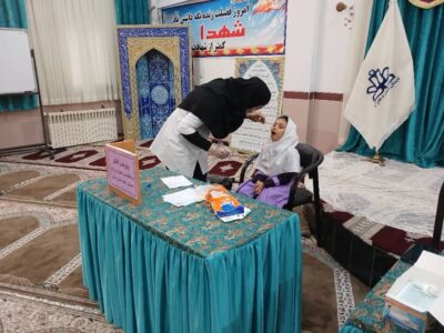 ویزیت و آموزش رایگان دندانپزشکی دانش‌آموزان مدرسه شاهد دختران ساری
