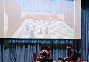 «رستاخیز»؛ تئاتر دانشجویی دانشگاه علوم پزشکی بابل در روایت ایثار و تولد دوباره