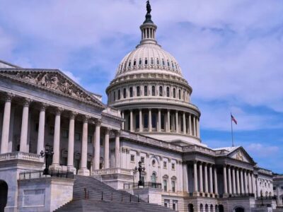 دموکرات‌های کنگره در پی محدود کردن ترامپ برای جنگ احتمالی با ایران