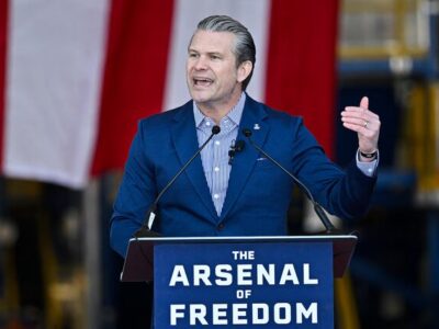 وزیر جنگ آمریکا: ترامپ راهکار مذاکرهشده با ایران میخواهد