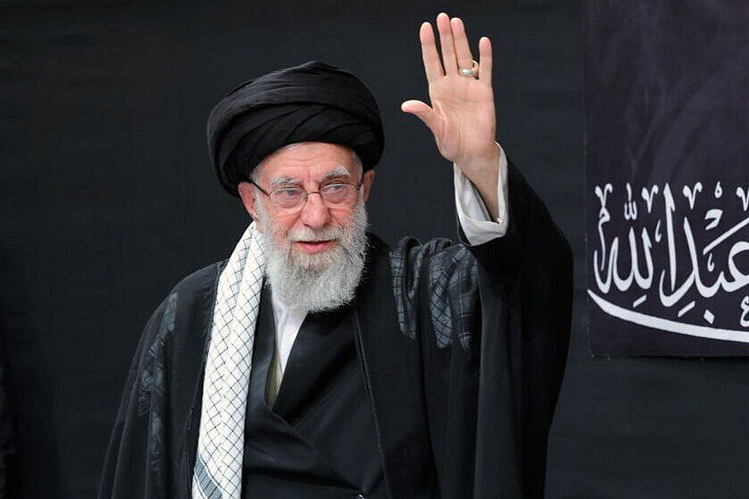 انا لله و انا الیه راجعون ، رهبر معظم انقلاب به شهادت رسیدند