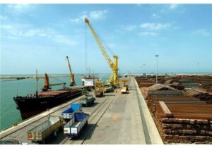 استاندار مازندران: ۷۹٪ واردات استان در کمترین زمان ممکن ترخیص شد/رکورد ترخیص کالا در مرزها شکسته شد/ تأکید بر رونق تجارت مرزی