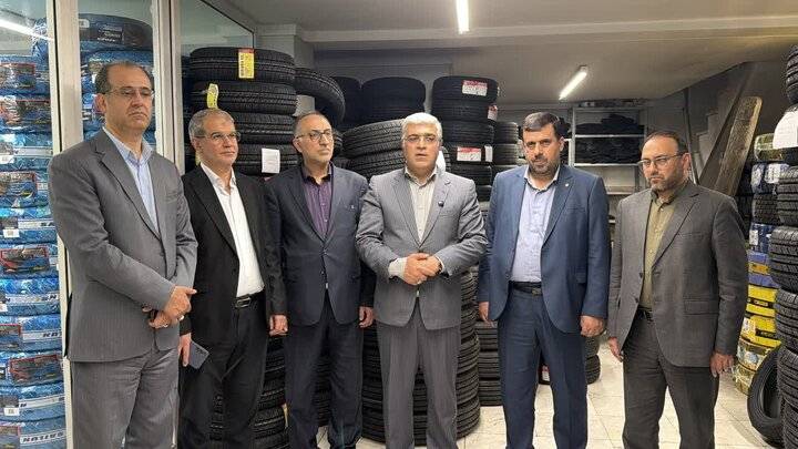 مدیرکل امور اقتصادی استانداری خبر داد :  رصد مستمر بازار برای جلوگیری از کمبود و گران‌فروشی در مازندران