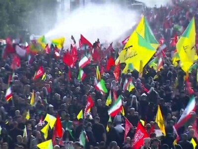 توقف خودرو برای رسیدن عزاداران/ پیکر مطهر با بالگرد در مسیر تشییع عبور خواهد کرد