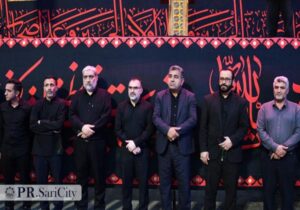 حضور مدیران شهرداری و اعضای شورای اسلامی شهر در جمع عزاداران حسینی میدان امام حسین (ع) ساری