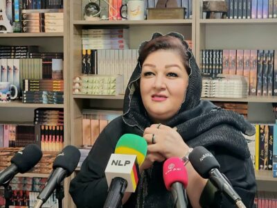 با مادر جوان ساخت داروهای گیاهی آشنا شوید