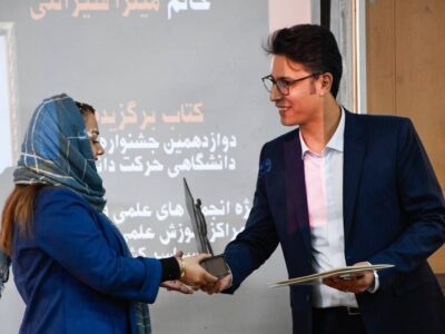 میترا شیرانلی نخبه و نابغه رمان